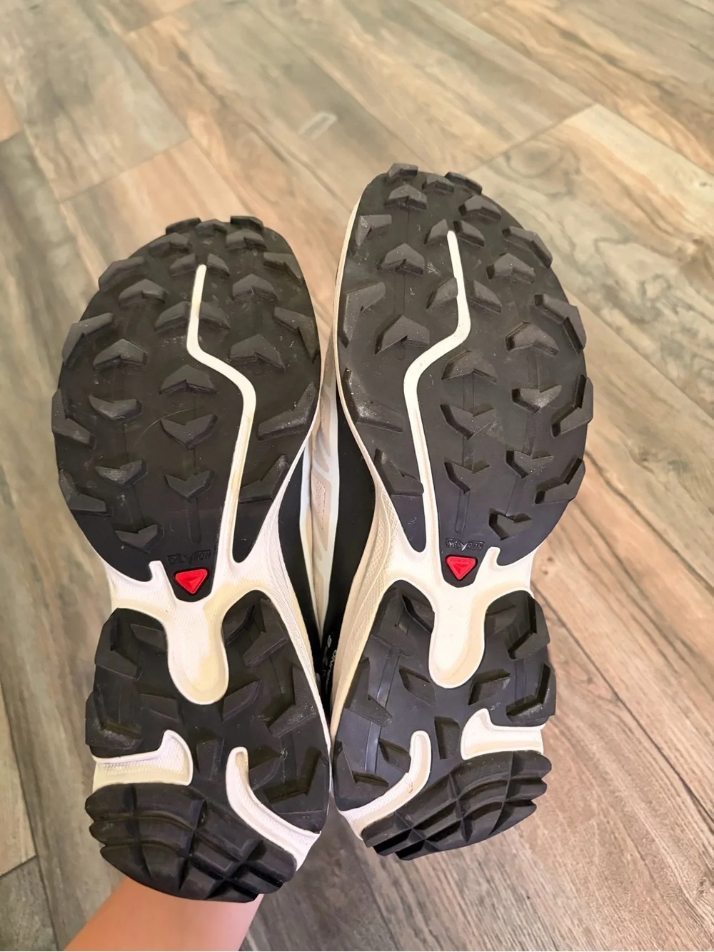 Salomon XT-6 Beige